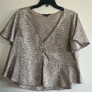 Express blouse size M